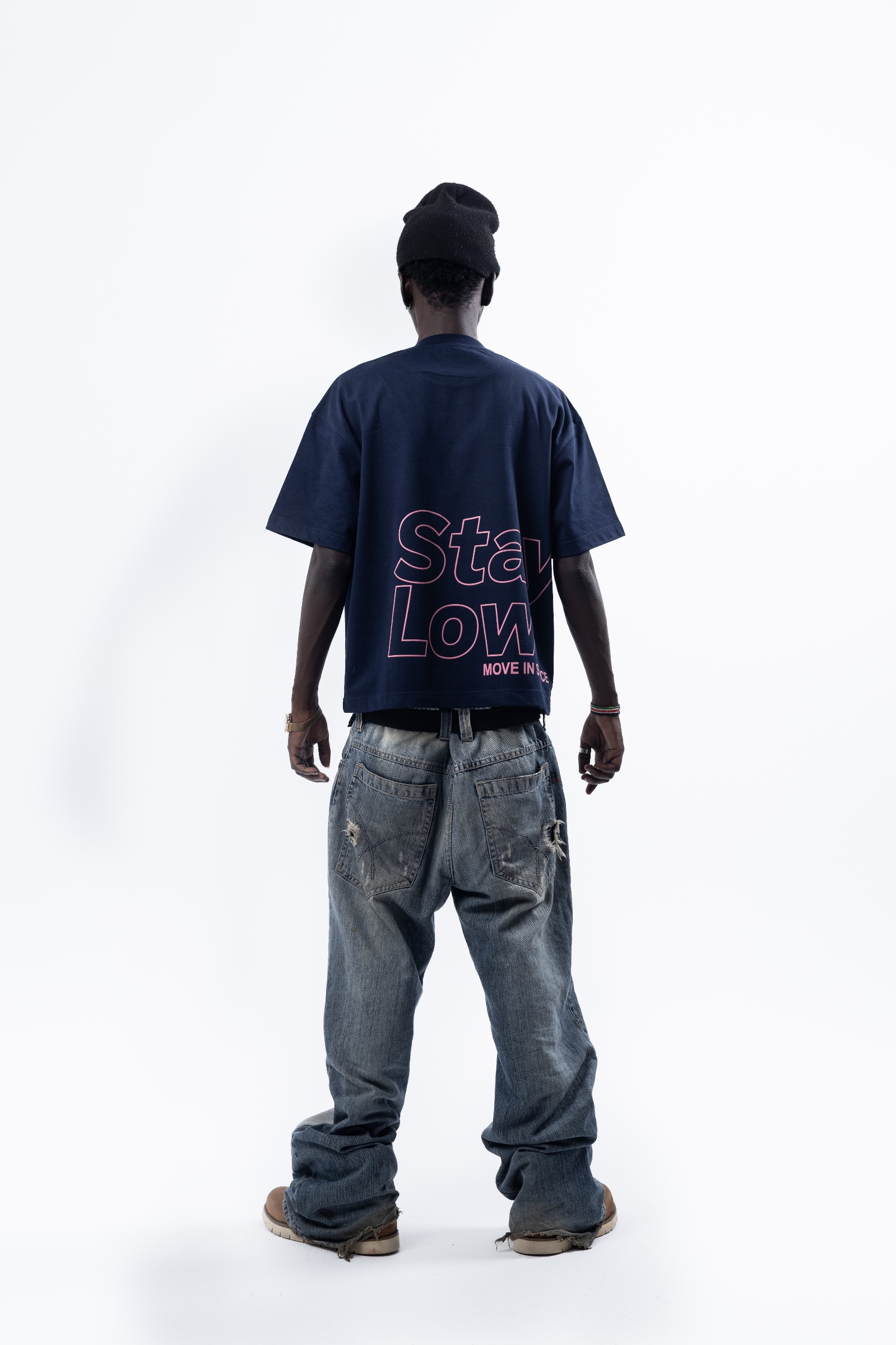 STAY LOW NAVY  UNISEX T-SHIRT - OCASO NEW SUMMER COLLECTION - صورة 4